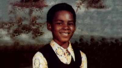 We would have
to urge him on to sing - Surviving R. Kelly