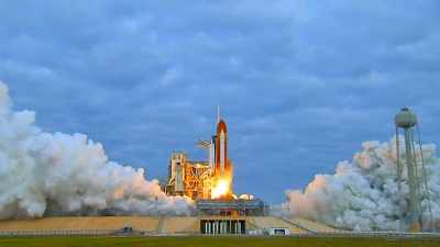 WE WOULDN'T HAVE HAD ROCKETS
DELIVERING ASTRONAUTS INTO - Origins: The Journey of Humankind