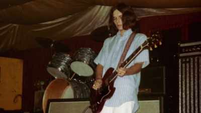 We wrote a new song,
want you to hear it." - If I Leave Here Tomorrow: A Film About Lynyrd Skynyrd