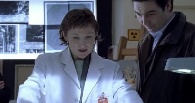 We X-ray the painting
section by section. - The Inspector Lynley Mysteries