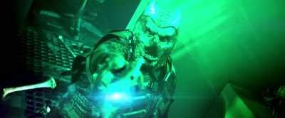(weapon blasts) (blood splatters) - Alien Planet