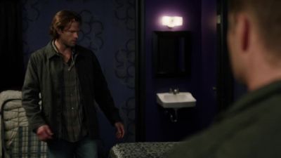 Weapons bag is missing. - Supernatural