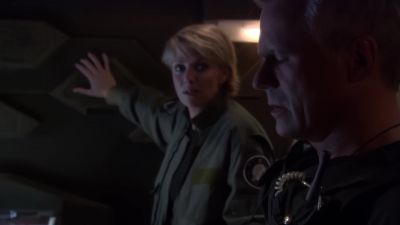 Weapons. Weapons. - Stargate SG-1