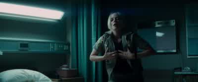 Wear the vest save your chest - Scream 4