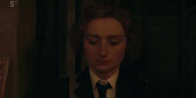We'd all like to leave. - Agatha and the Midnight Murders