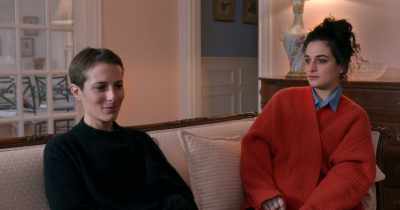 We'd be like,
"I'll meet you down in the lobby." - Jenny Slate: Stage Fright