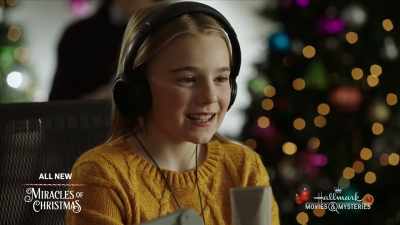 We'd decorate the tree and bake
gingerbread and go ice skating. - Project Christmas Wish