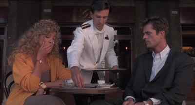 We'd like to order something to drink. - The Comfort of Strangers