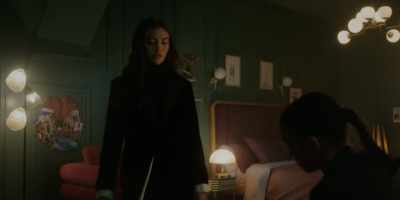 Weirdly helpful for someone - Vampire Academy