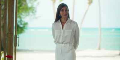 - Welcome back, Miss Marshall. - Fantasy Island