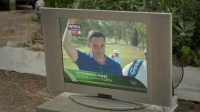 Welcome back to the final
round here at Whispering Pines, - Living the Dream
