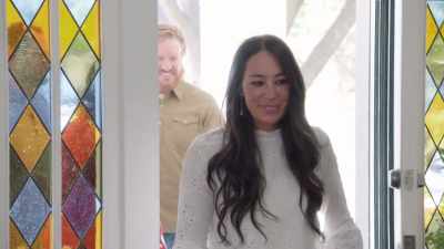 welcome-home-guys-oh-god - Fixer Upper: Behind the Design