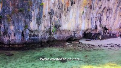 - Welcome to the beach. - Below Deck