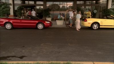 -Welcome to the Del Ray Hotel.
-Thank you. - The Sopranos