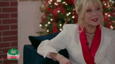 Welcome to the first
day of Ms. Christmas - Ms. Christmas Comes to Town
