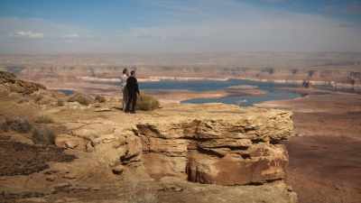 - Welcome to the million-dollar view.
- [Levy] Wow. - The Reluctant Traveler with Eugene Levy