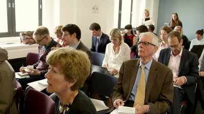 Welcome to the SMC for
some mornings briefing, - Magic Medicine
