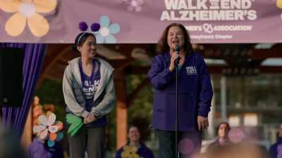 Welcome to the Walk
to End Alzheimer's. - Falling Together