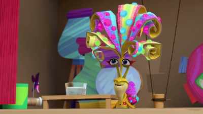 Welcome to
the Dr. Glitter show! Hit it! - The Chicken Squad