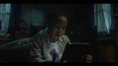 Well, actually, you already know that
because you're looking at me, - Raising Dion