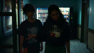 - Well, it actually turns out
that they broke up with me. - Crush