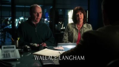 Well, at least we know
one thing about the driver. - CSI: Crime Scene Investigation