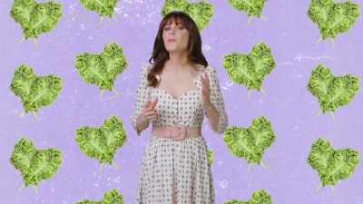 We'll be back with more
eligible greens in a moment, - What Am I Eating? With Zooey Deschanel