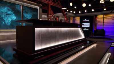 WE'LL BE RIGHT BACK. - The Jim Jefferies Show