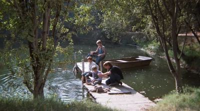 -We'll be right there.
-Right. - The Waltons