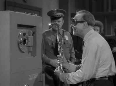 Well your boy's really in trouble now, - Alfred Hitchcock Presents