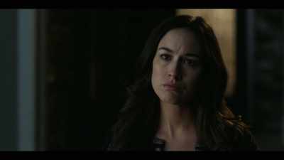 Well, can you see that
I'm trying to protect him, - Heels