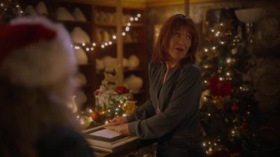 - Well, you can wish
all you want, - Five Gold Rings
