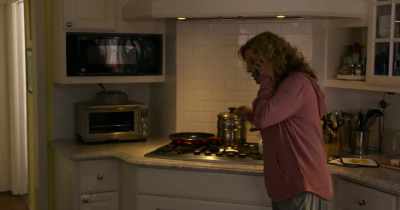 Well, considering that you
and I slept together a week ago - The Kominsky Method