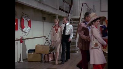 Well, Cynthia....You got your
brooch back. - The Love Boat