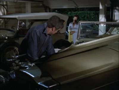 WELL, DARLING,
YOU'RE HOME EARLY. - Hawaii Five-0