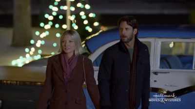 Well, they did say
that they were gonna - Debbie Macomber's A Mrs. Miracle Christmas
