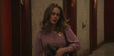 Well, did you try
knocking on the door, - Mrs. America