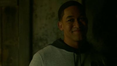 Well, he did try
to warn you, Alaric. - Legacies