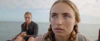 Well, you didn't
come to the funeral, - The Reef: Stalked