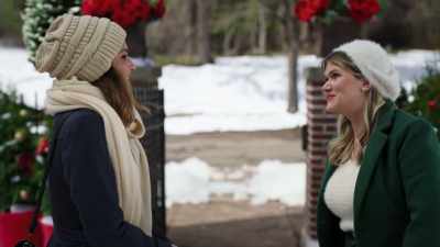 Well, do you have any more
fun details you could share wi-- - Rescuing Christmas