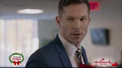 Well, do let me know the moment
Dean Lifton has arrived. - A Cheerful Christmas