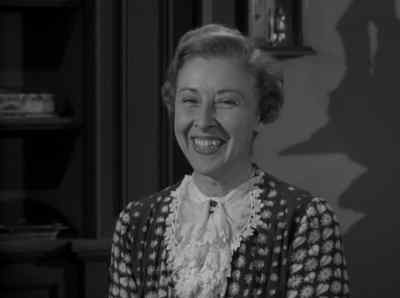 Well, it does my heart good
to see you eat so well. - Alfred Hitchcock Presents