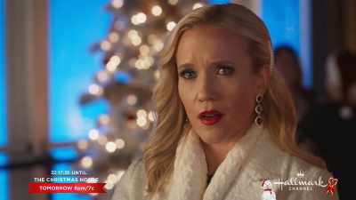 Well, she doesn't make
you sound too lousy. - A Nashville Christmas Carol