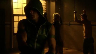 Well done, guys. Everybody okay? - Smallville
