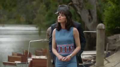 Well, even if she had,
she couldn't overpower, - Ms Fisher's Modern Murder Mysteries