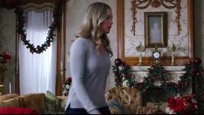 We'll find someone to replace you.
I'll hold tryouts. - Christmas at the Palace