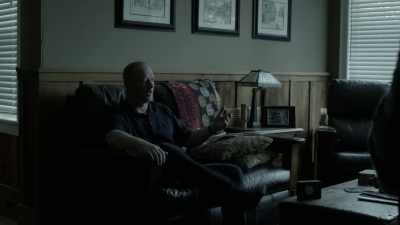 Well, first you hit him. - Eyewitness