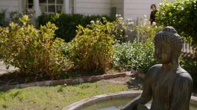 Well, this garden
is a great place to chill. - 9-1-1