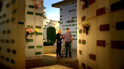 Well, ghosts don't bleed. - CSI: Miami