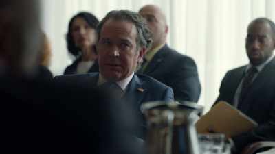 Well, given the origin of
his financing, I think... - Tom Clancy's Jack Ryan